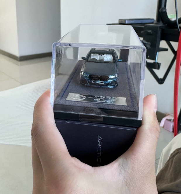 PGMD 1/64 BMW Alpina B5 GT Arctic Race Blue Foshan APA