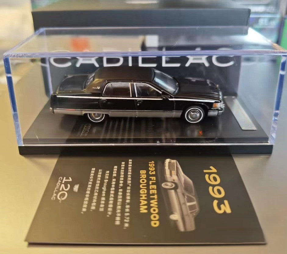 Official Cadillac 1993 Fleetwood Brougham Dealer Promo Model Rare