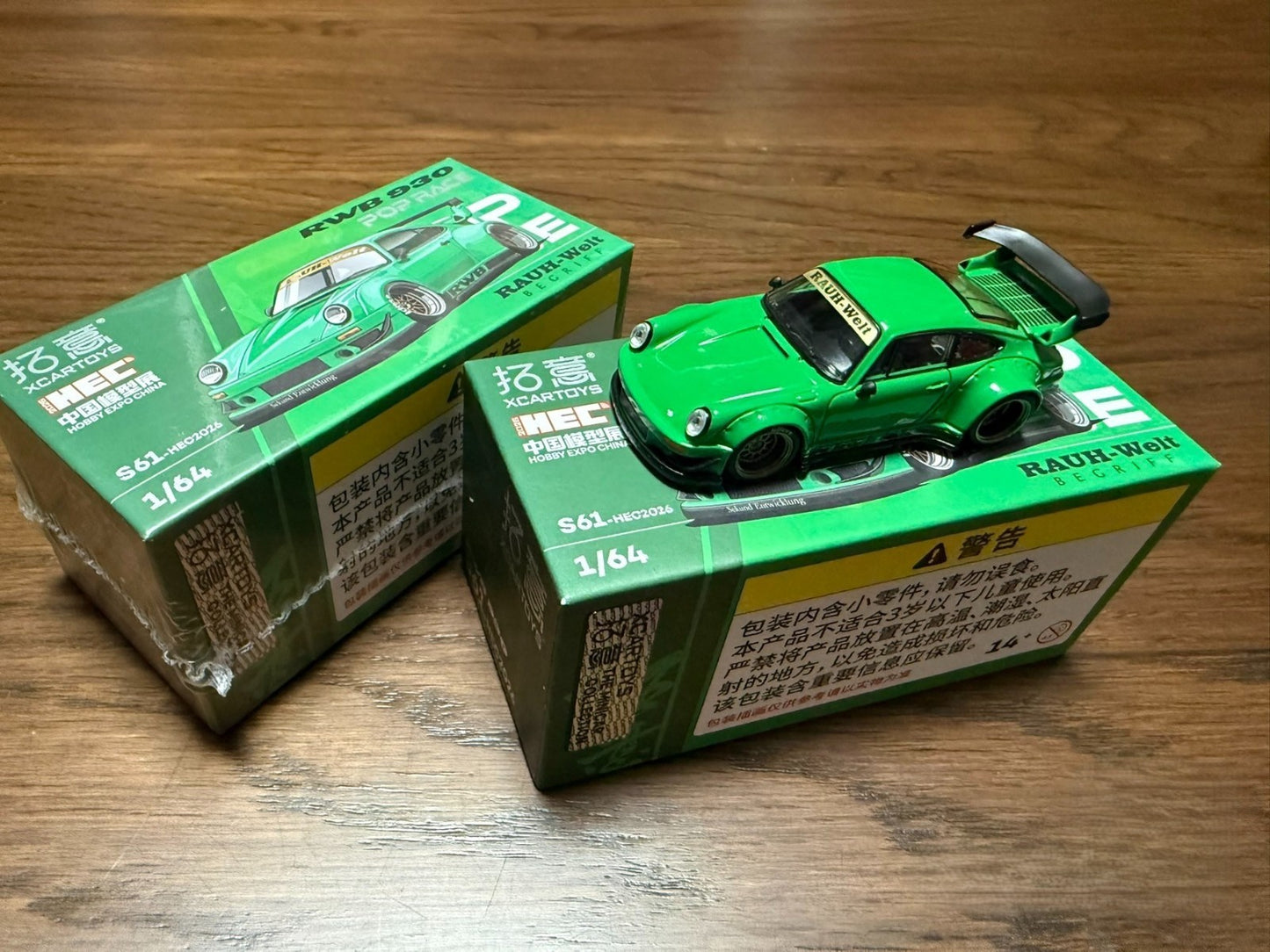 XCARTOYS PopRace RWB 930 Porsche Green HEC 2026 Exclusive 1/64