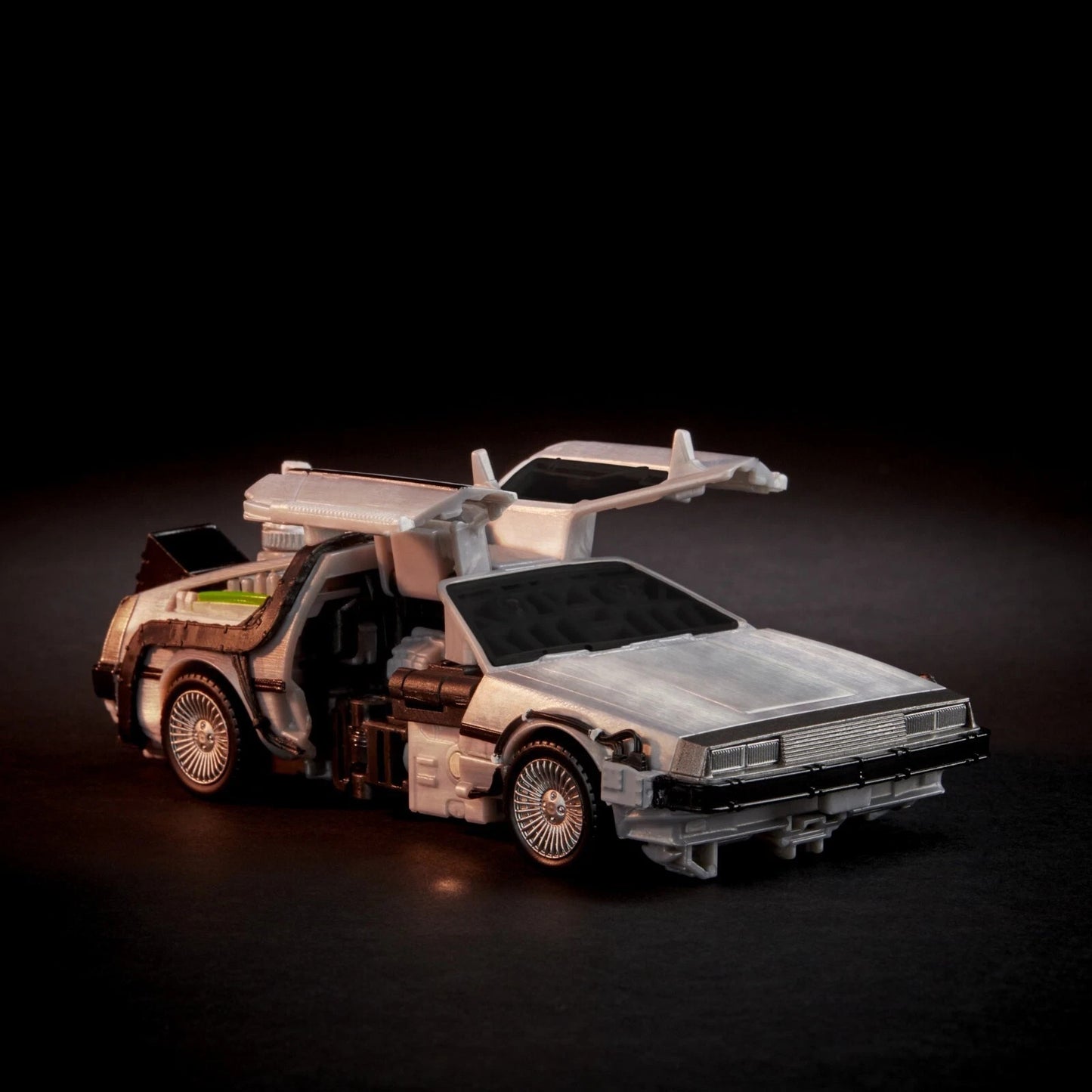 Transformers Gigawatt Back to the Future DeLorean Collaborative Hasbro Figure