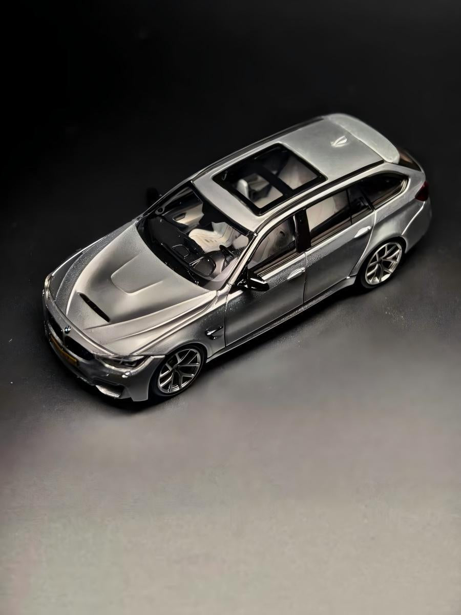 Mortal Model 1/64 BMW F81 M3 CS Touring Silver Exhibition Exclusive