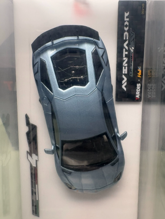 Tardis 1/64 Lamborghini Aventador LP750-4 SV Clear Water Blue