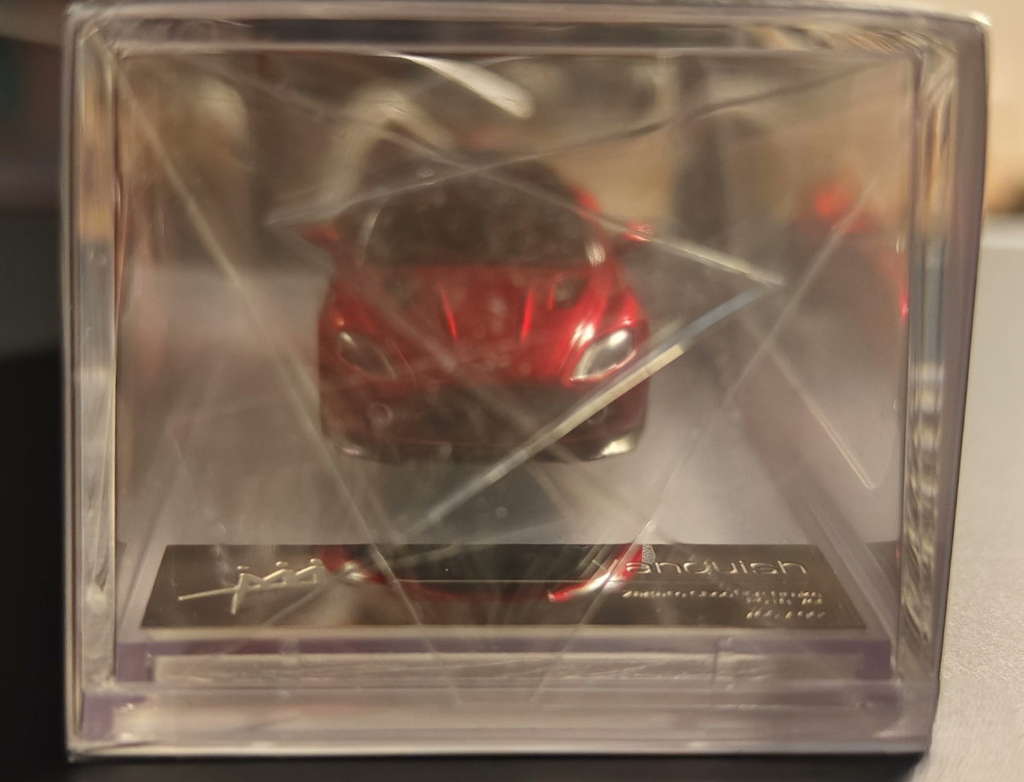 King Model Aston Martin Vanquish Zagato Shooting Brake Red 1/64 Model Car
