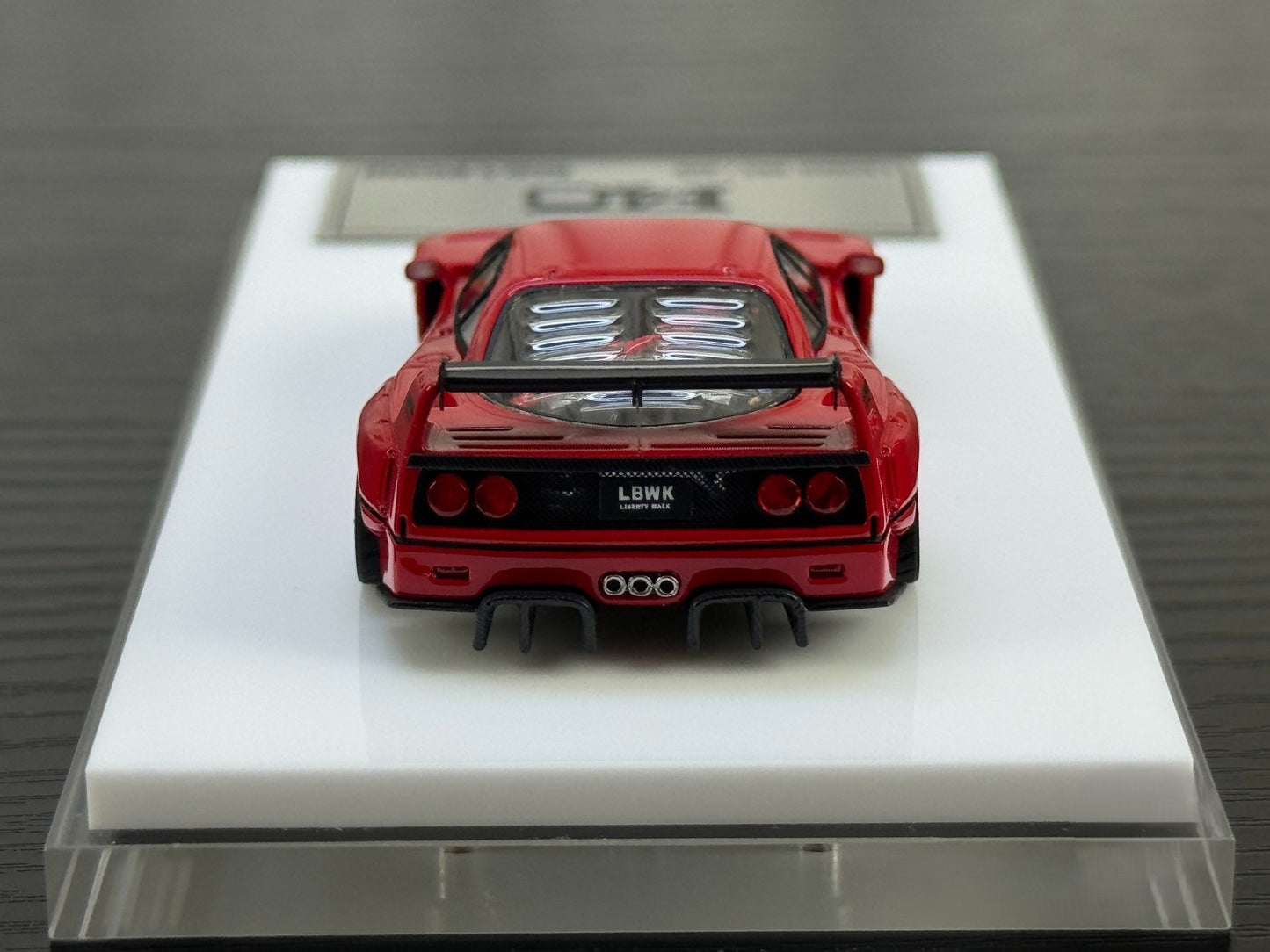 DG 1:64 Ferrari F40 LBWK Red Limited Edition Resin Model Car