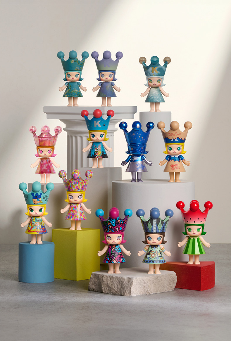 POP MART MEGA ROYAL MOLLY 100% Anniversary Series 1 Figure