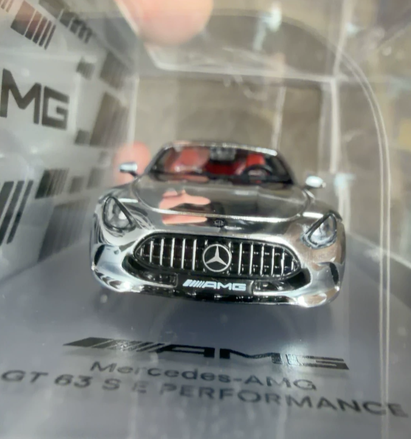 KILO 1/64 Mercedes-AMG GT 63 S E Performance Silver HEC Show Edition