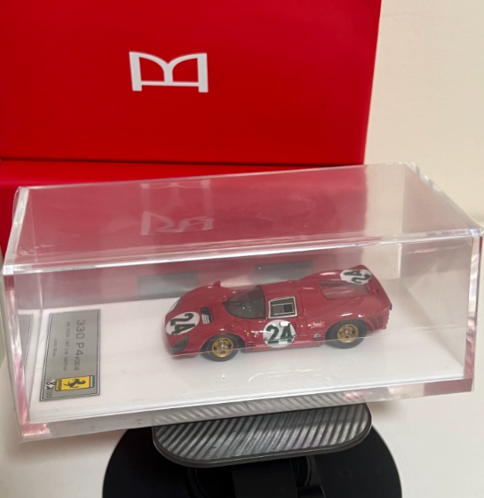 DMH 1/64 Ferrari 330 P4 #24 1967 Daytona 24H Diecast Model