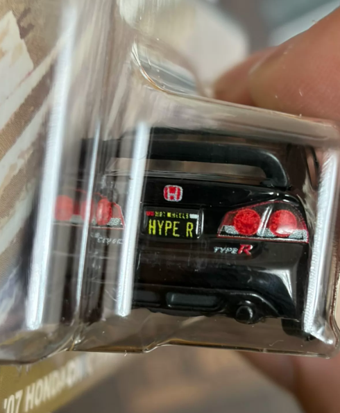 Hot Wheels Car Culture Ronin Run II 07 Honda Civic Type R Secret FPY86 1:64