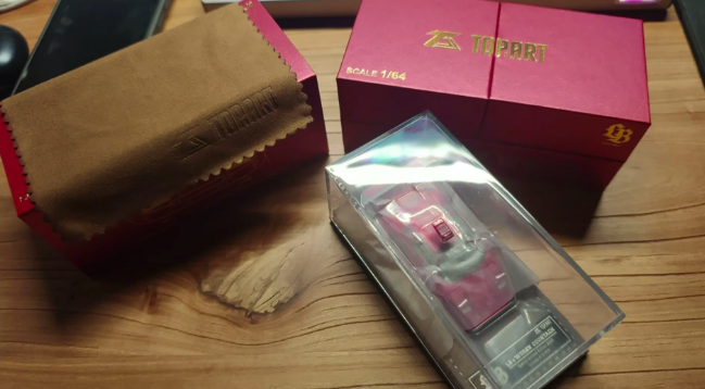 TOPART 1/64 LBWK Countach Chrome Red 2025 Beijing Show Exclusive