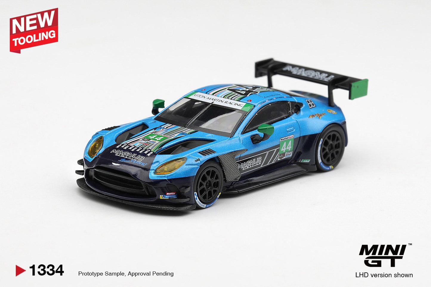 MINI GT 1/64 '25 Daytona Aston Martin Vantage #44 –Preorder Jan 2027