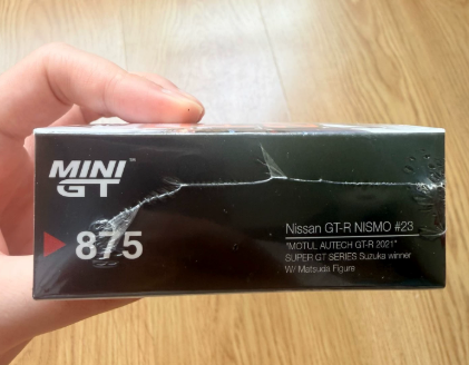 MINI GT 875 Nissan GT-R Nismo #23 MOTUL AUTECH Suzuka Winner 1/64