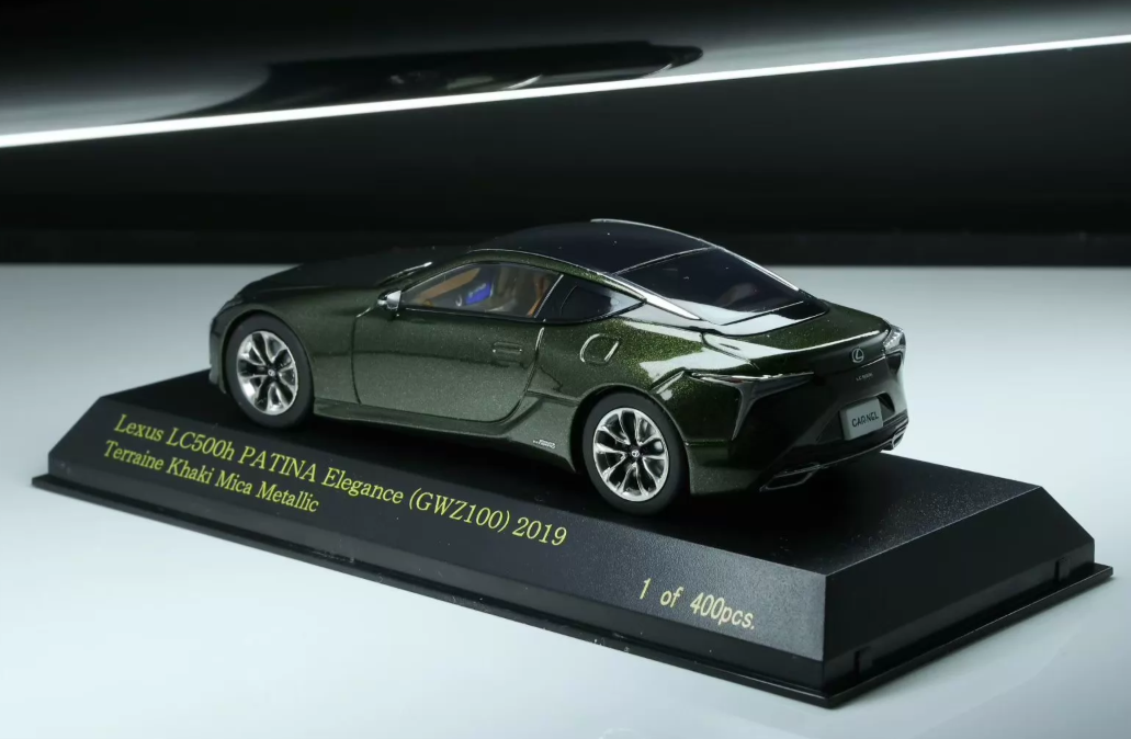 Kyosho CarNel 1/64 Lexus LC500h PATINA Elegance Terraine Khaki Mica