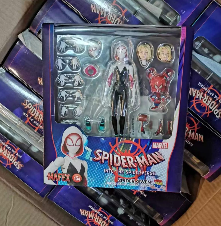 MAFEX No.134 Spider-Man Into the Spider-Verse Spider-Gwen & Spider-Ham