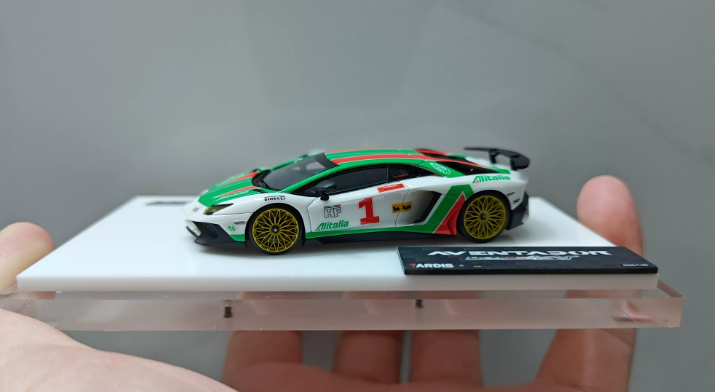 TARDIS 1/64 Lamborghini Aventador LP750-4SV TMCS Malaysia Show Edition