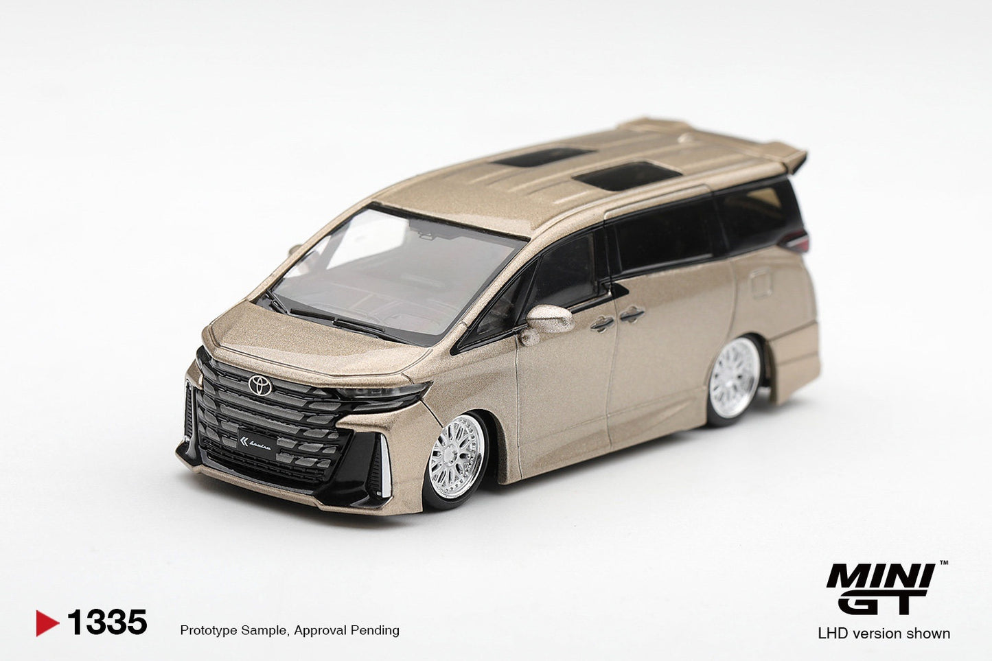 MINI GT 1/64 Toyota Vellfire 40 KUHL –Preorder Nov 2026