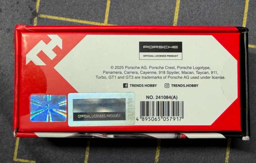 Trends Hobby 1/64 Porsche 911 GT3 R APAXPO 2025 Limited Edition