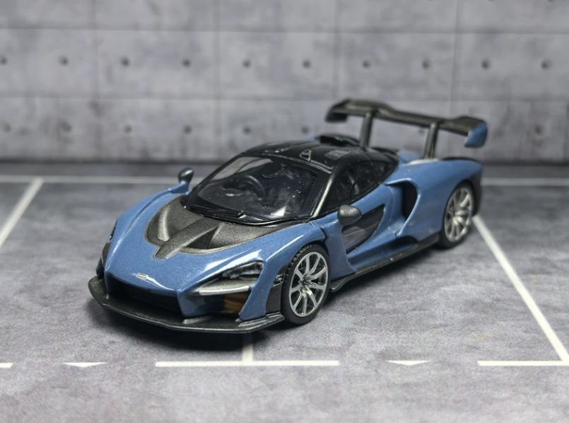 MINI GT #13 McLaren Senna Blue/Grey Metallic Boxed 1/64