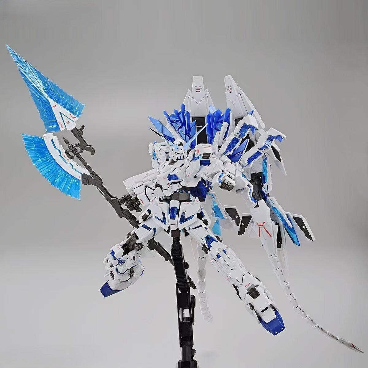 Bandai Gundam Base Limited RG 1/144 Unicorn Gundam Perfectibility Model Kit
