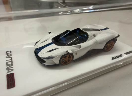 SUHE 1/64 Ferrari Daytona SP3 White w/ Blue Stripe Limited Resin Model