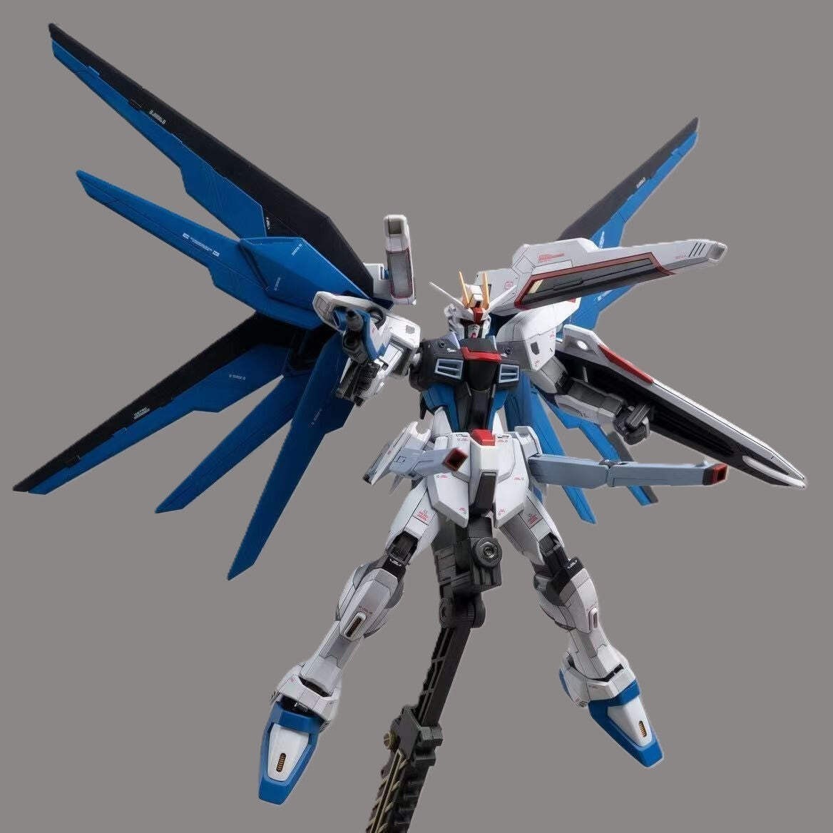 Metal Build Gundam Seed Freedom Gundam ZGMF-X10A Figure Bandai