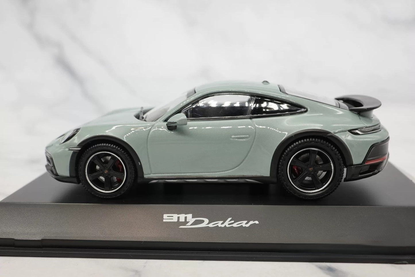 Porsche 911 Dakar 1/43 Diecast Model Green Edition Limited Collectible