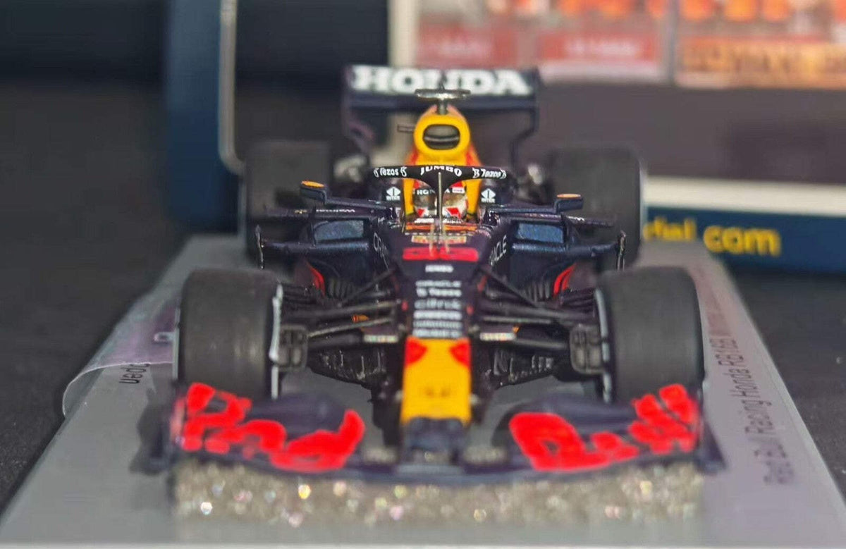 Spark 1/43 Red Bull RB16B Verstappen Dutch GP 2021 Winner F1 Model