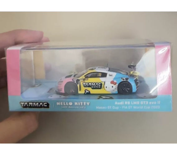 Tarmac Works 1/64 Audi R8 LMS GT3 Hello Kitty 50th Macau 2023