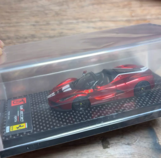 DMH 1/64 Ferrari LaFerrari Aperta Metallic Red Stripe Diecast