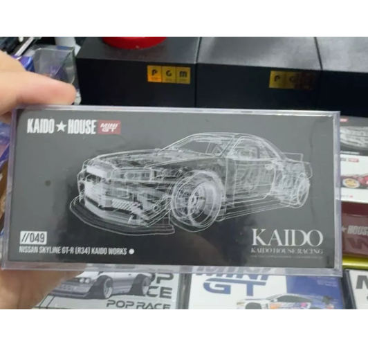 MINI GT 1/64 Nissan Skyline GT-R R34 Kaido Works Pearl White First Edition