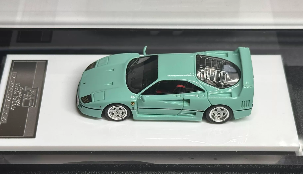 MY64 M64X 1:64 Ferrari F40 1990 Tiffany Green Resin Model