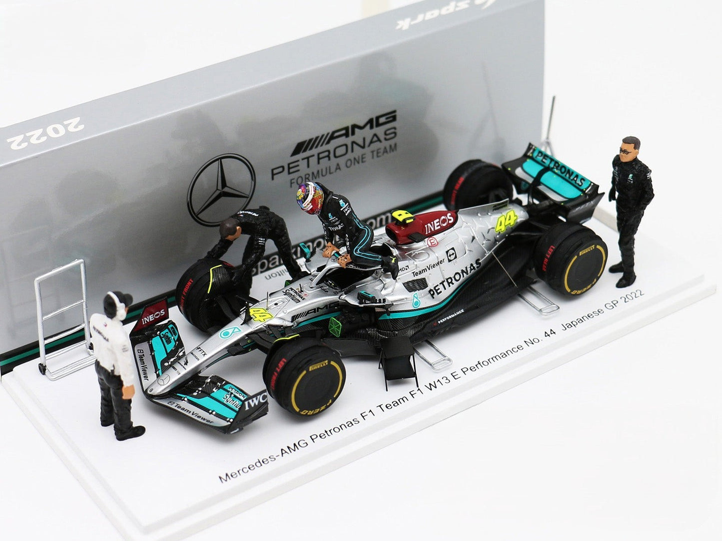 Spark 1/43 Mercedes W13 #44 Lewis Hamilton Japanese GP 2022 7x Champion