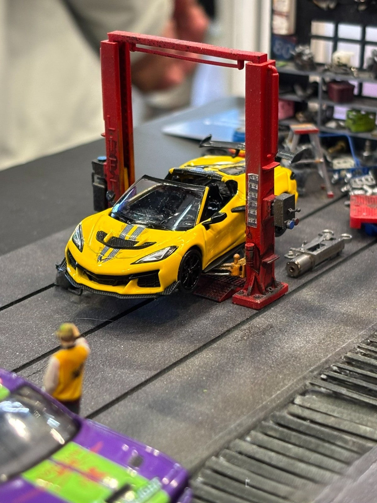 GreenLight 1/64 Corvette C8 ZR1 Dragon Scale Yellow HEC 2025 Limited