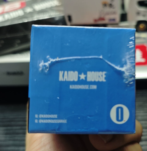 Kaido House x MINIGT 1/64 Chevy Silverado Dually Vintage Spec V1 Blue