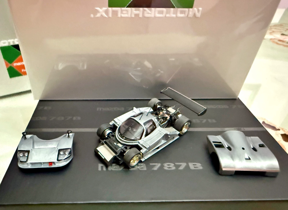 MOTORHELIX 1/64 Mazda 787B Fulldetail Silver GMHS Shanghai Diecast Model