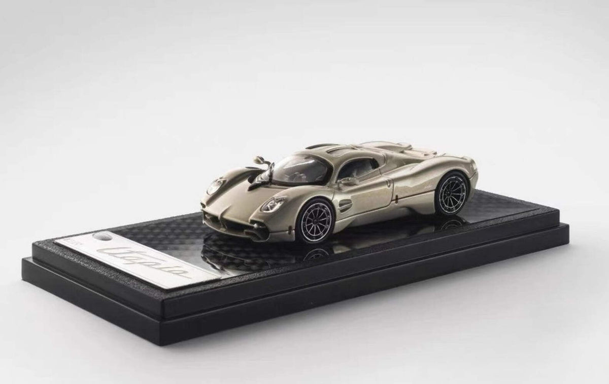 LCD 1/64 Pagani Utopia Champagne HEC Expo Diecast Model