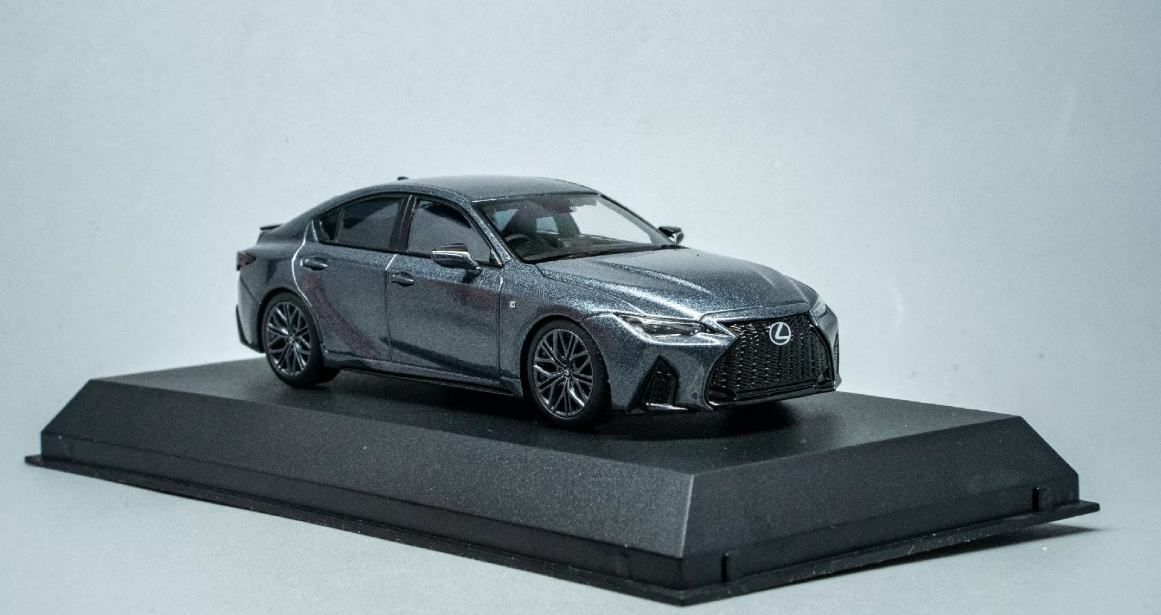 Kyosho 1/43 Lexus IS500 F SPORT Performance Rare Diecast Model