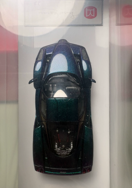 DMH 1:64 Ferrari Enzo Chameleon First Edition Limited 199 Model Car