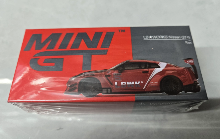 MINI GT 1/64 LB WORKS Nissan GT-R R35