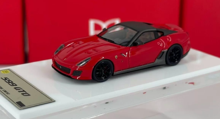 DMH 1/64 Ferrari 599 GTO Rosso Corsa Limited Resin Model