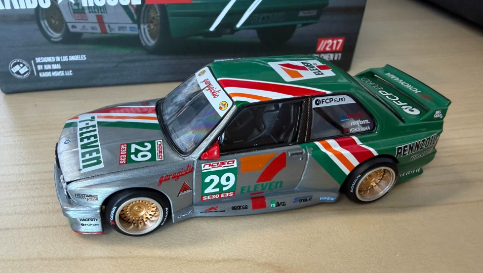 Kaido House MINI GT 1/64 BMW M3 7-Eleven Larry Chen V1 US Clear Chase
