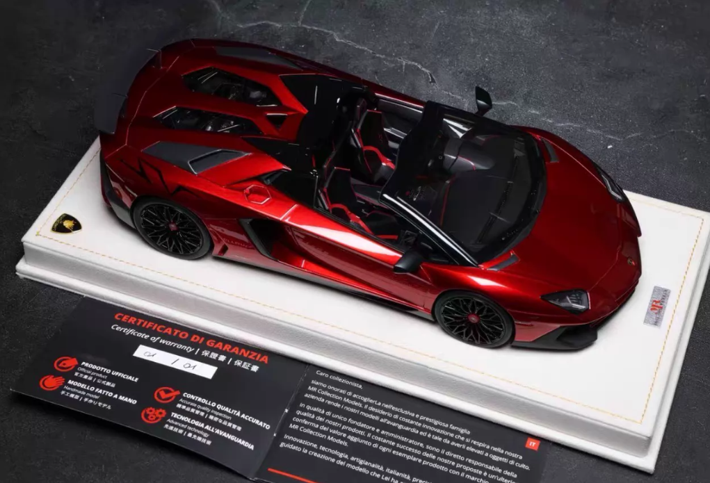 MR Collection Models 1/18 Lamborghini Aventador SV Roadster One-Off Metal Red