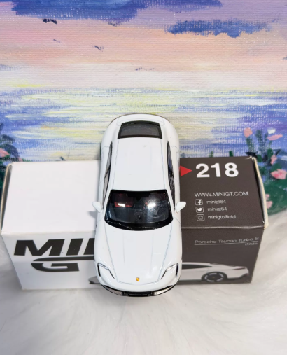 MINI GT 1/64 No.218 Porsche Taycan Turbo S White Diecast Model