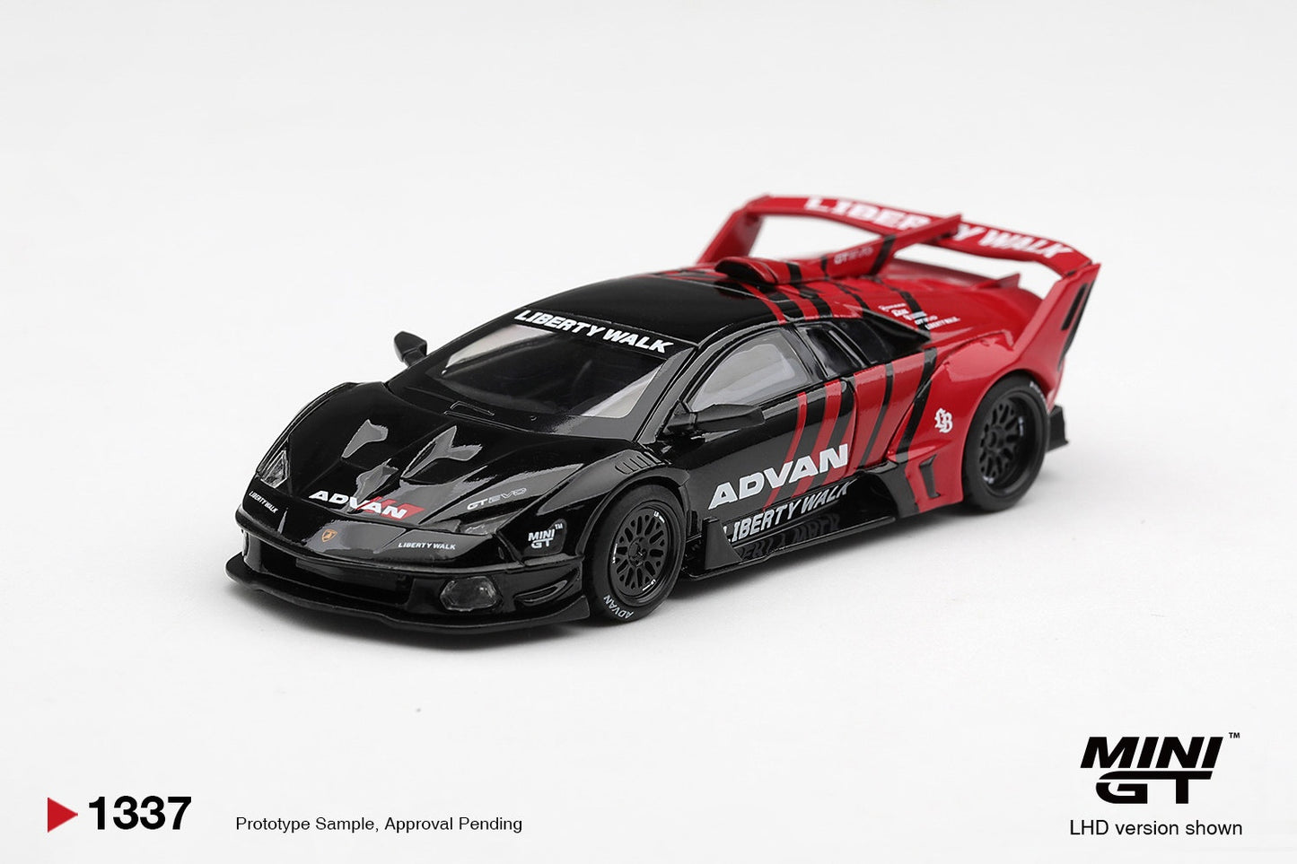 MINI GT 1/64 Lamborghini LB-Silhouette WORKS –Preorder Feb 2027
