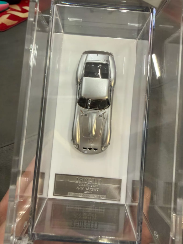 MY64 M64X 1:64 Ferrari 250 GTO Silver Resin Model