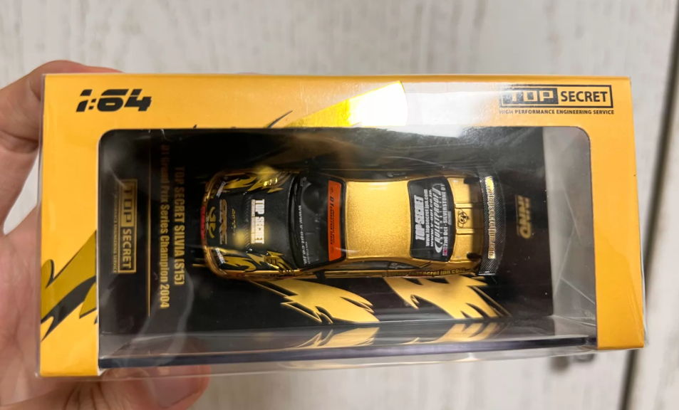 INNO64 TOP SECRET Nissan Silvia S15 Gold D1 Grand Prix Champion 2004 1:64