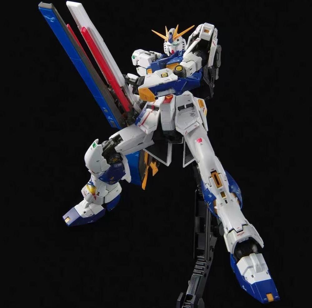 Bandai RG 1/144 RX-93ff Nu Gundam Model Kit | Gundam Park Fukuoka Exclusive