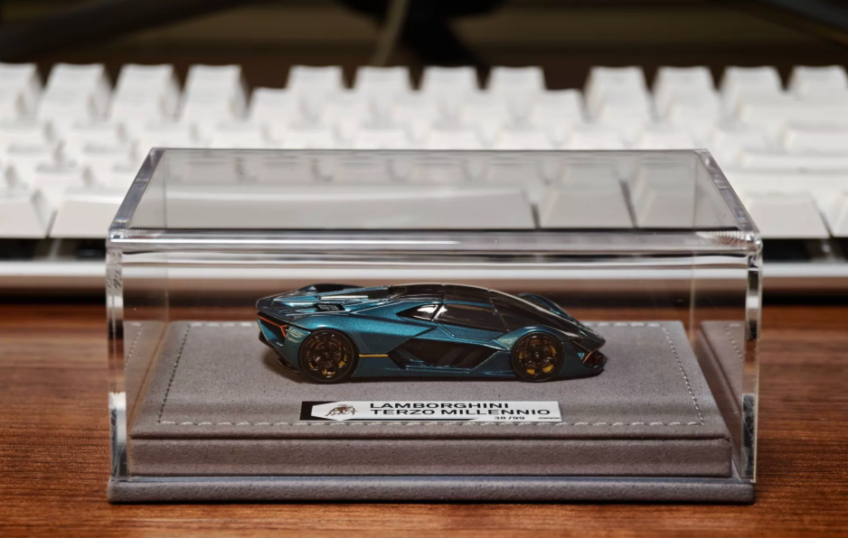 Pantheon Model 1/64 Lamborghini Terzo Millennio Anniversary Blue