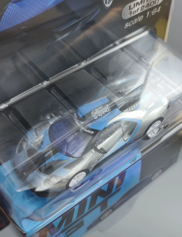 MINI GT 429 1 64 Ford GT Mk2 Ford Performance MiJo Clear Chase Variant