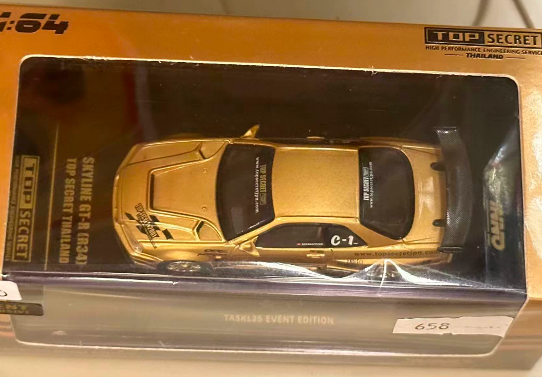 INNO64 1/64 Nissan Skyline GT-R R34 Top Secret Fusion Gold TASKL25 Edition