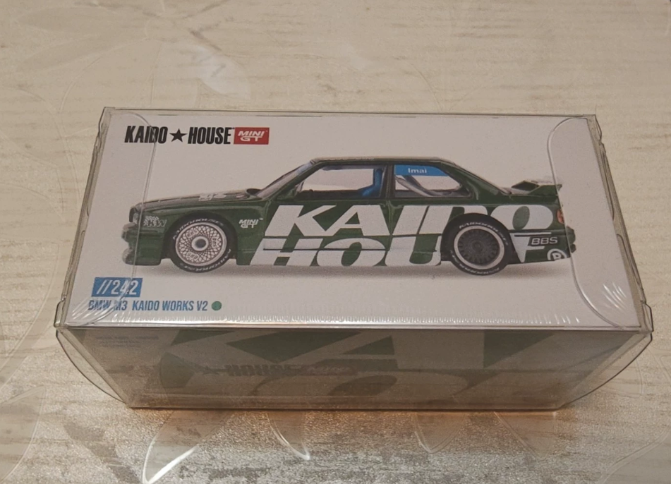 Kaido House Mini GT 1/64 BMW M3 E30 Kaido Works V2 Green